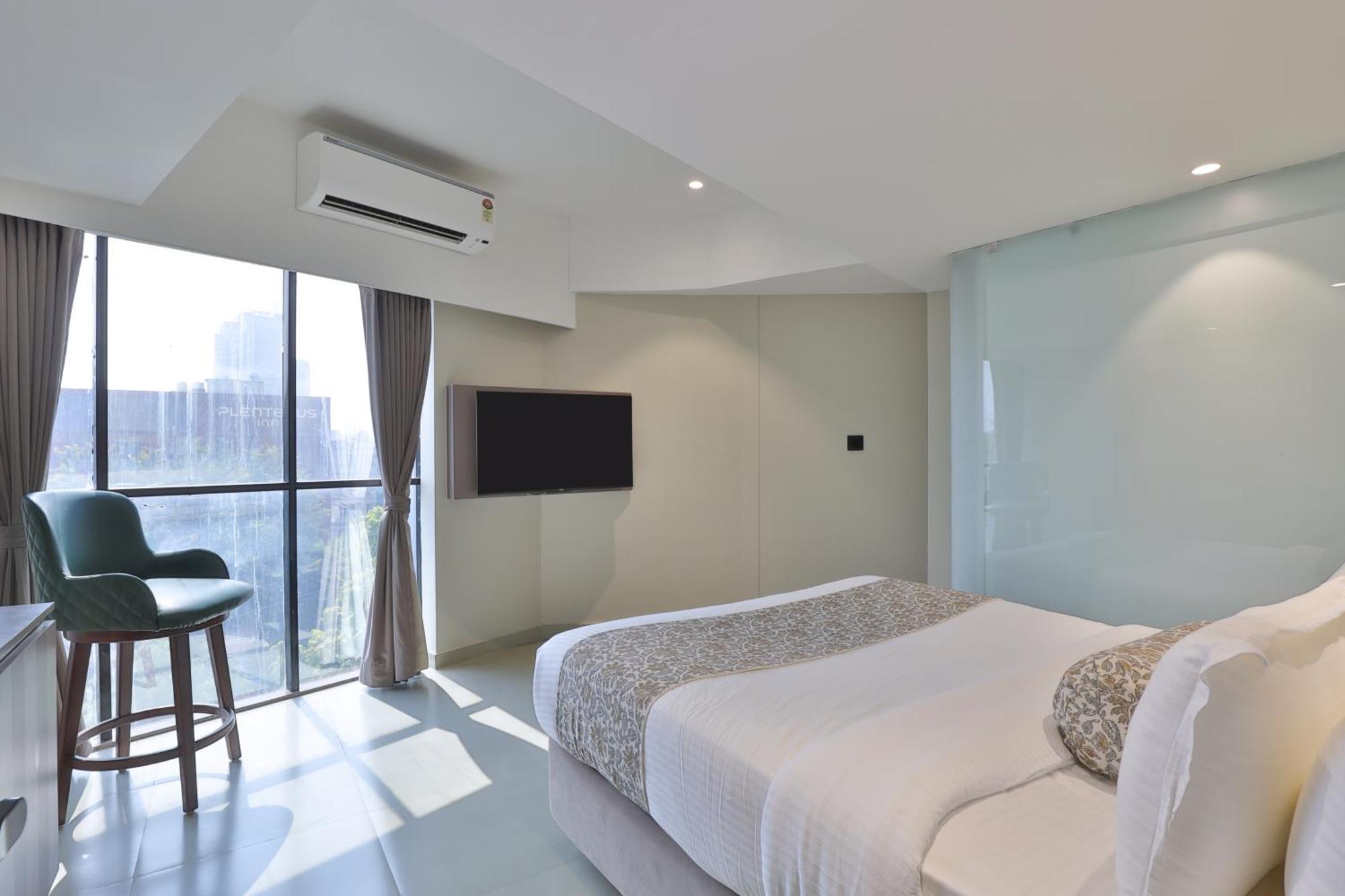 Hotel The Grand Suites Ahmedabad Esterno foto